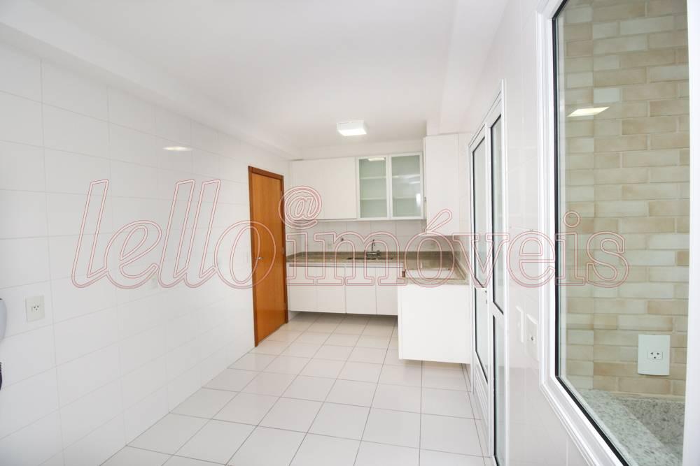 Apartamento para alugar com 3 quartos, 145m² - Foto 34