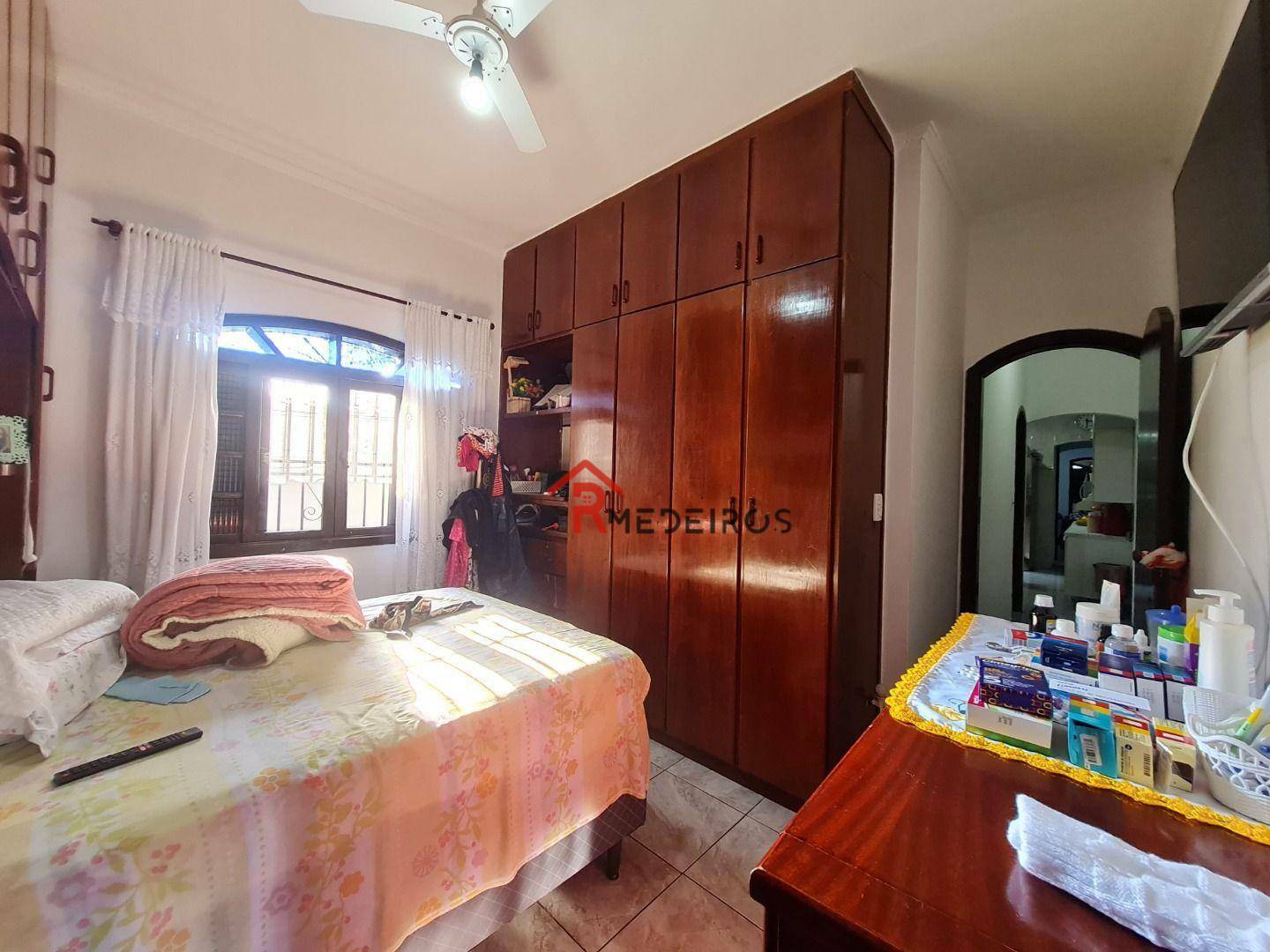 Casa à venda com 3 quartos, 118m² - Foto 15