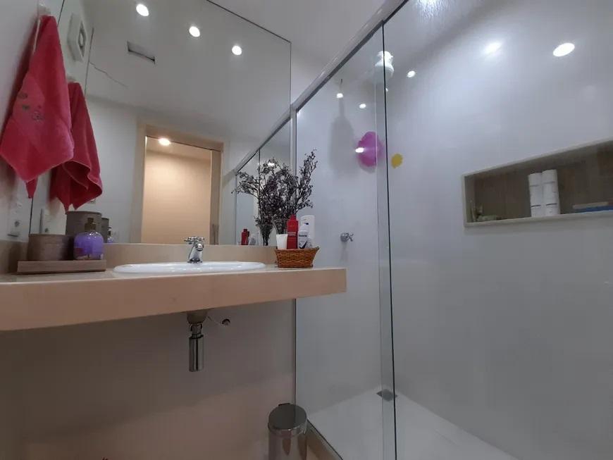 Apartamento à venda com 2 quartos, 76m² - Foto 9