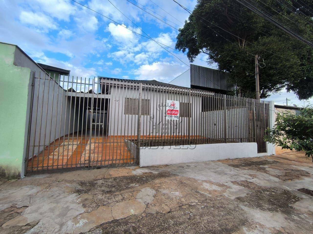Casa para alugar com 2 quartos, 70m² - Foto 2