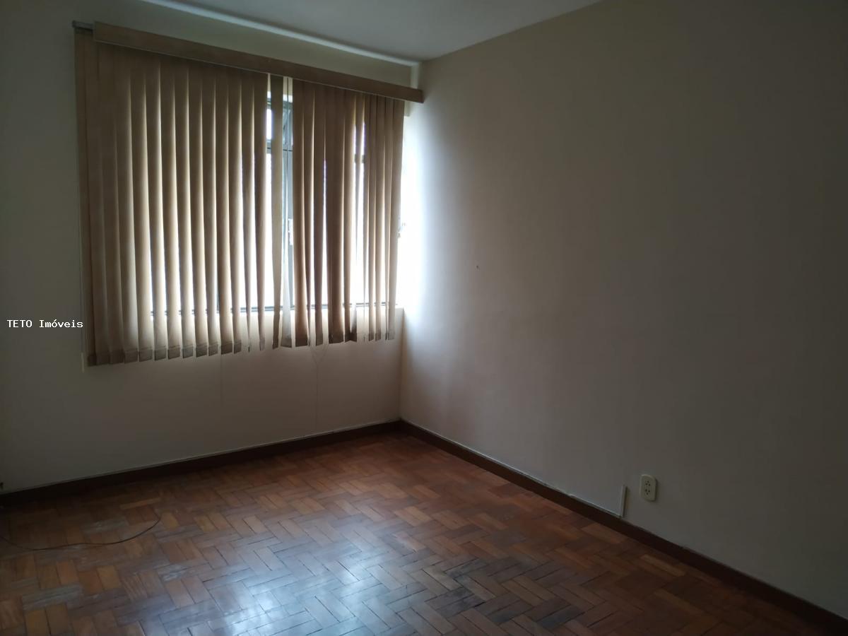 Apartamento à venda com 3 quartos - Foto 18