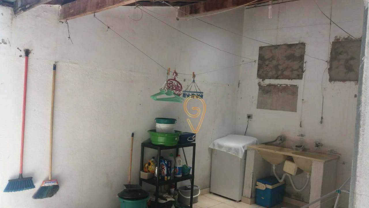 Sobrado à venda com 2 quartos, 122m² - Foto 11