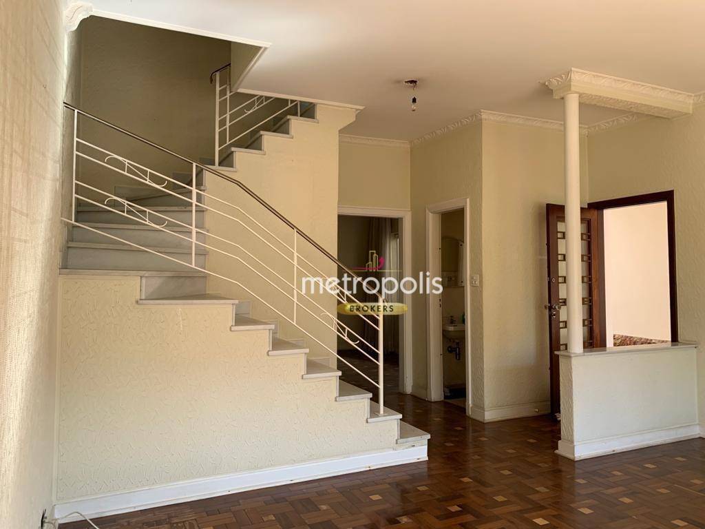 Sobrado à venda com 3 quartos, 190m² - Foto 1