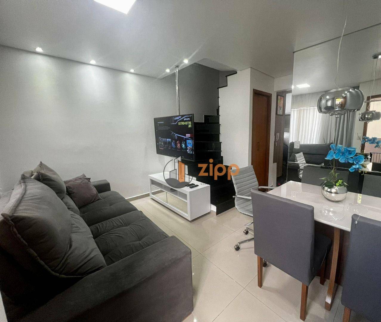 Sobrado à venda com 2 quartos, 55m² - Foto 1