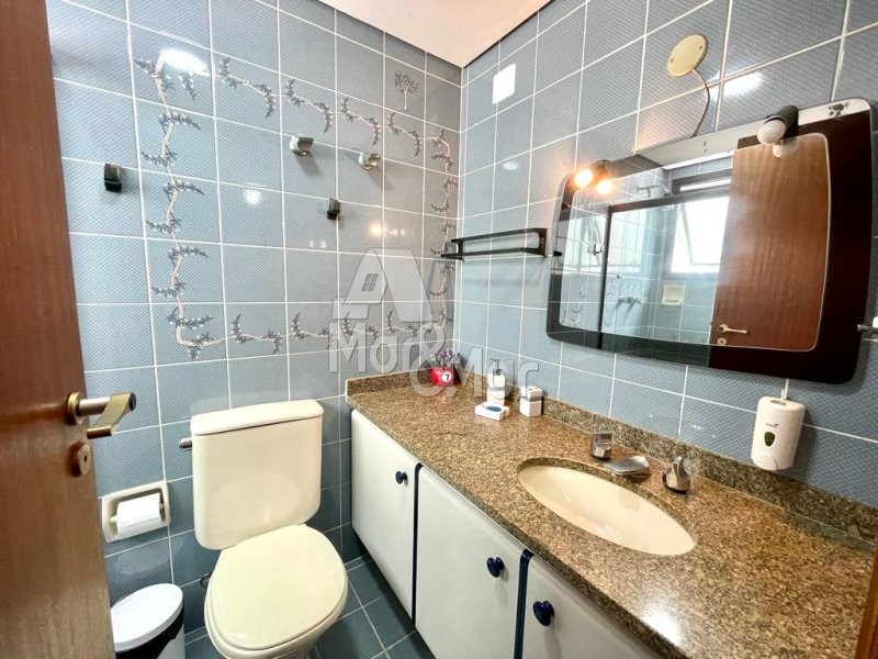 Apartamento à venda com 3 quartos, 159m² - Foto 18