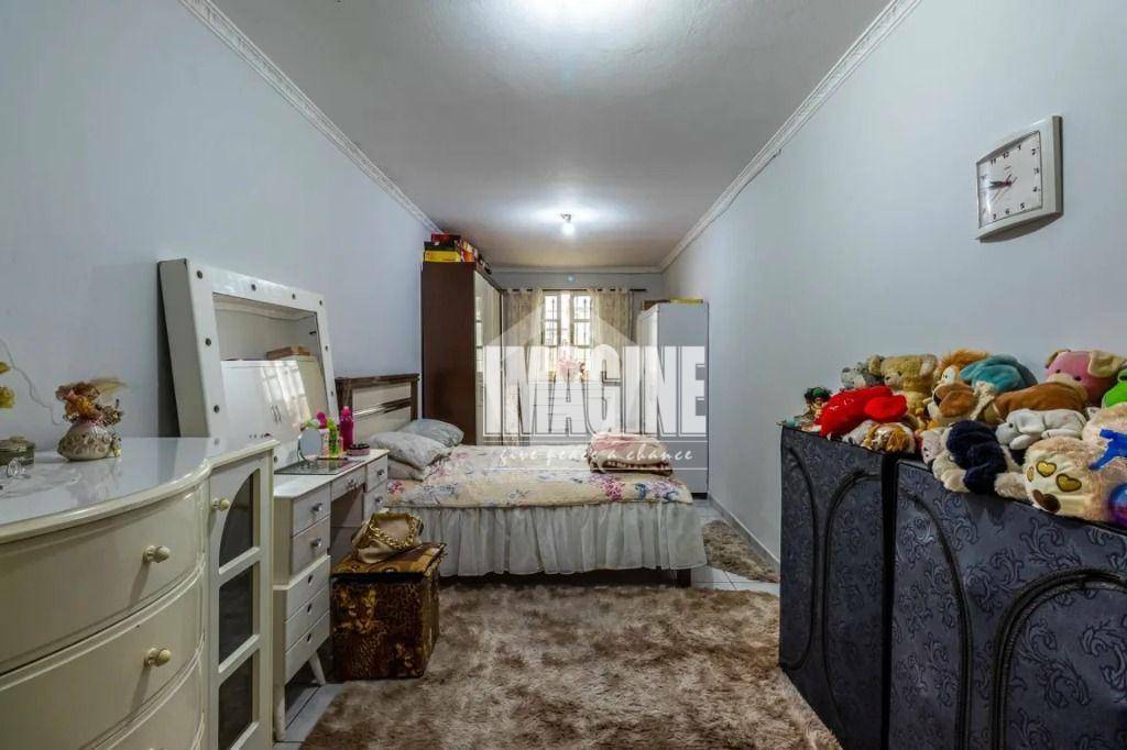 Casa à venda com 3 quartos, 180m² - Foto 7