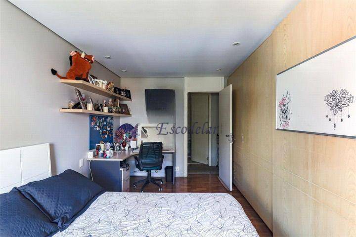 Apartamento à venda com 4 quartos, 240m² - Foto 16