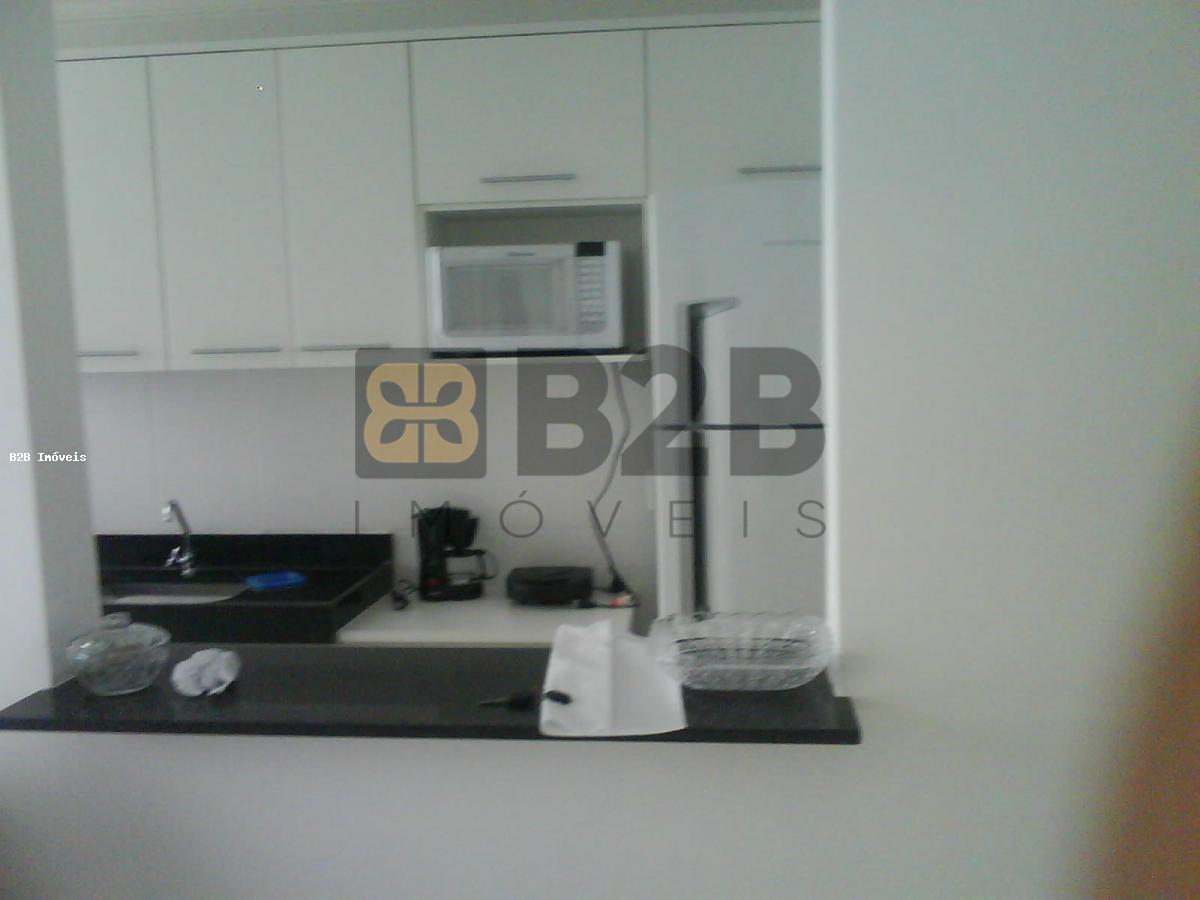 Apartamento à venda com 2 quartos, 55m² - Foto 4