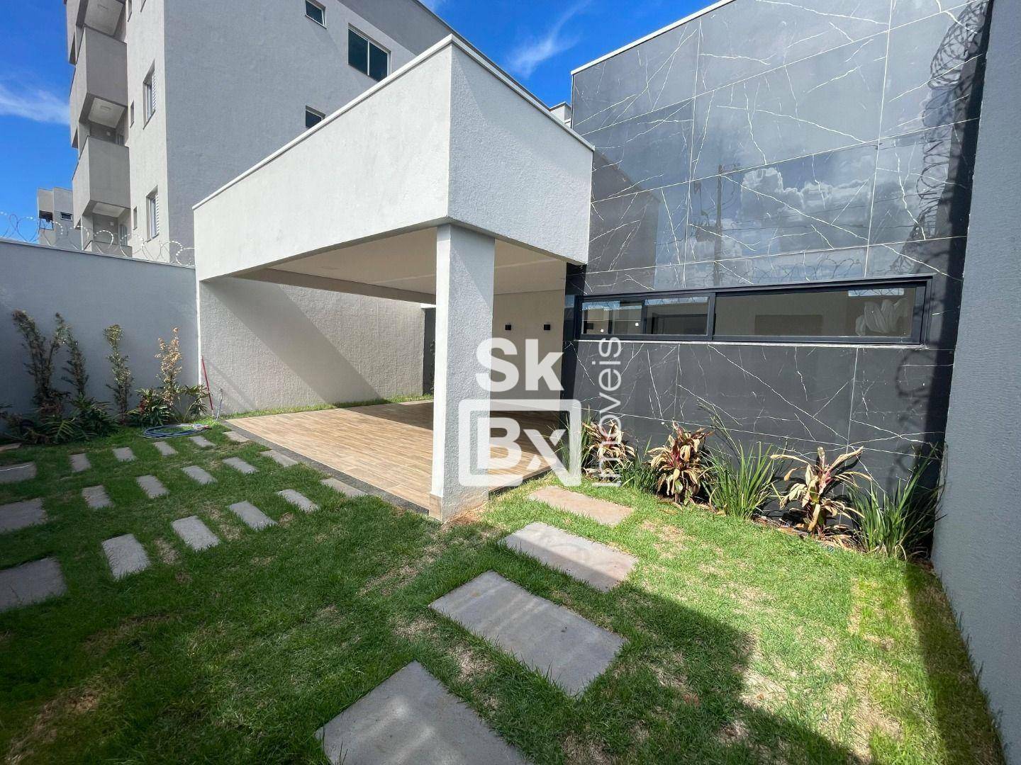 Casa à venda com 3 quartos, 158m² - Foto 4