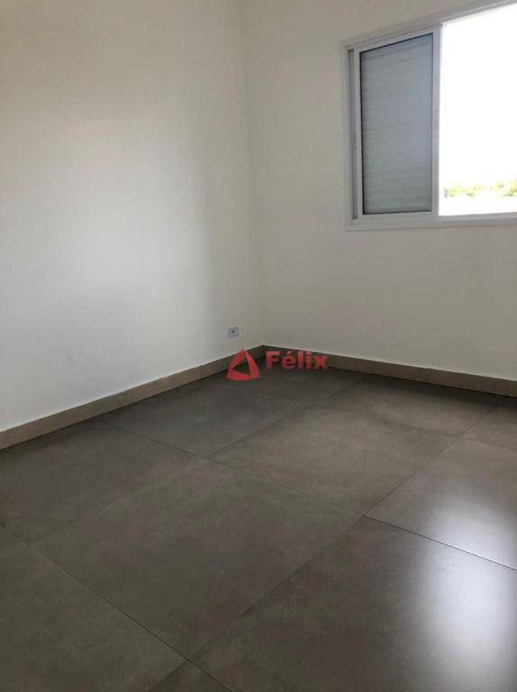 Apartamento à venda com 2 quartos, 61m² - Foto 14