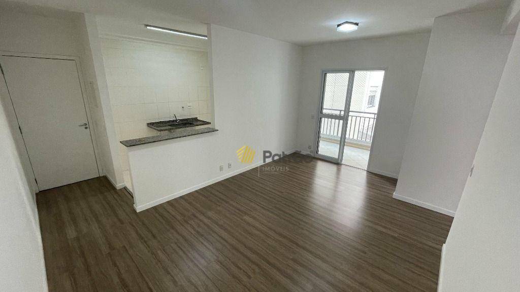 Apartamento à venda com 3 quartos, 77m² - Foto 2