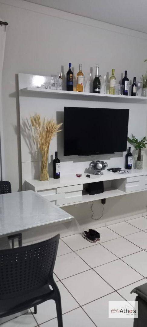 Apartamento à venda com 2 quartos, 60m² - Foto 1