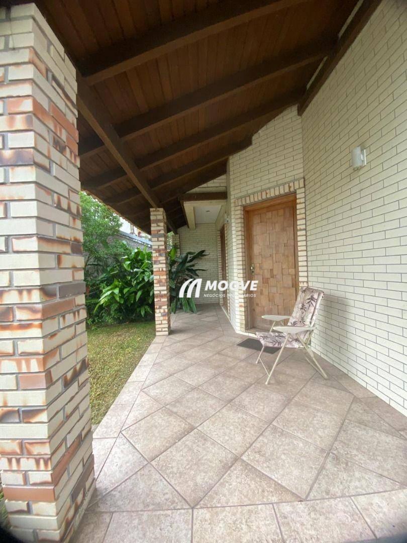 Casa, 3 quartos, 180 m² - Foto 3