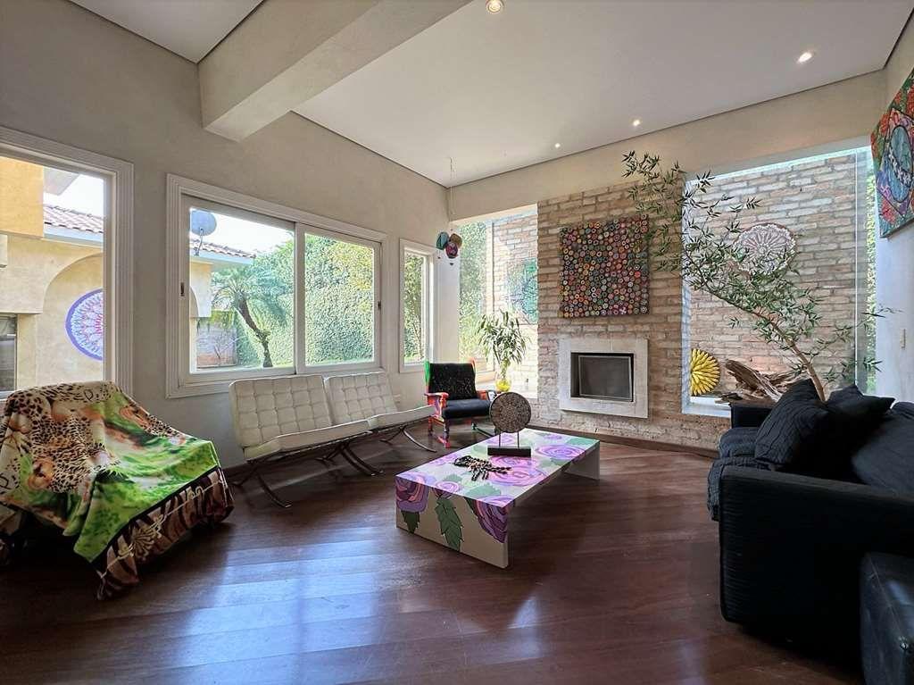 Casa à venda com 3 quartos, 308m² - Foto 14