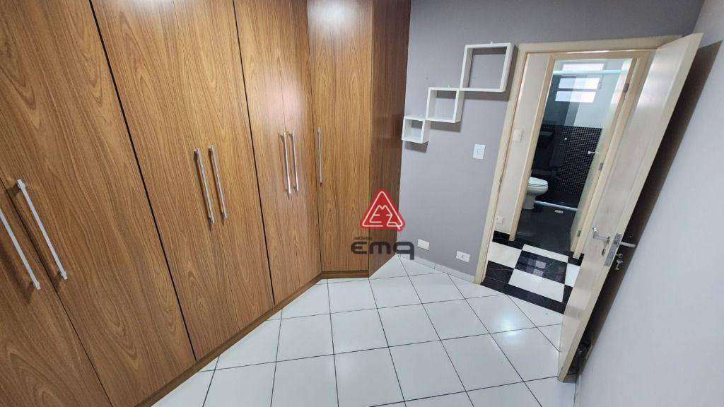 Apartamento à venda com 3 quartos, 70m² - Foto 8