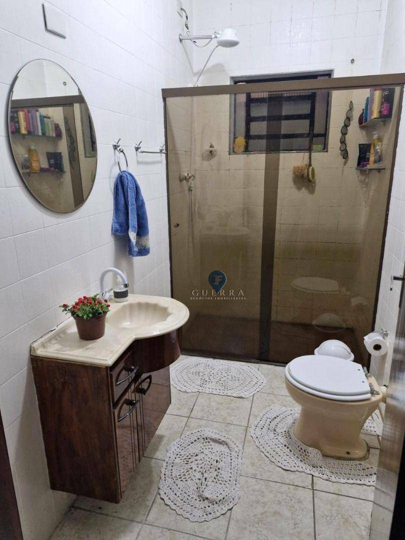 Casa à venda com 3 quartos, 230m² - Foto 13