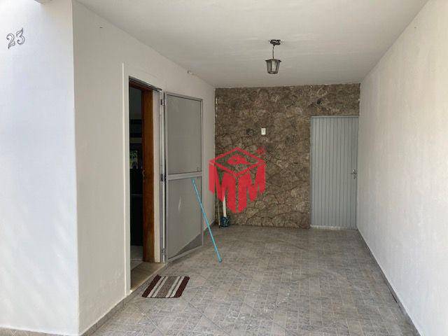 Casa à venda com 2 quartos, 138m² - Foto 6