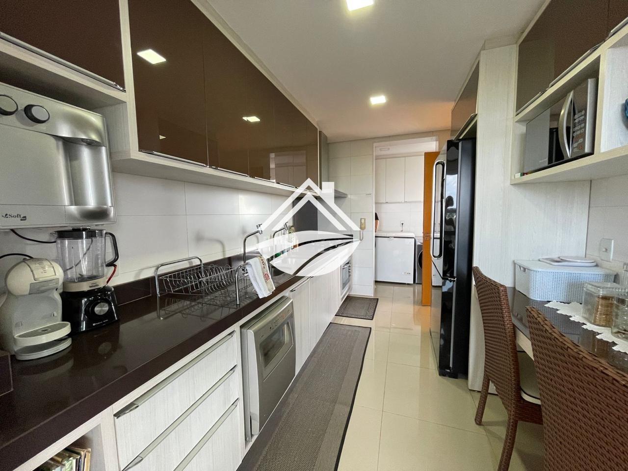 Apartamento à venda com 4 quartos, 151m² - Foto 7