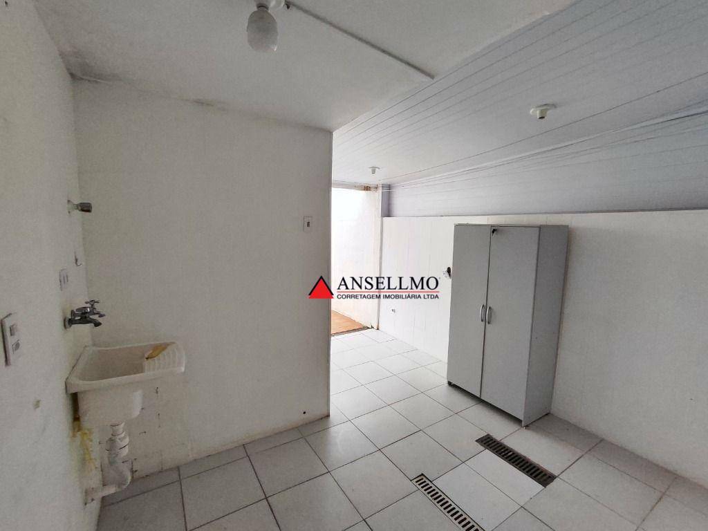 Sobrado para alugar com 2 quartos, 109m² - Foto 9