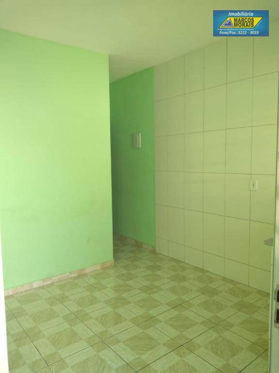 Casa à venda com 1 quarto, 150m² - Foto 11