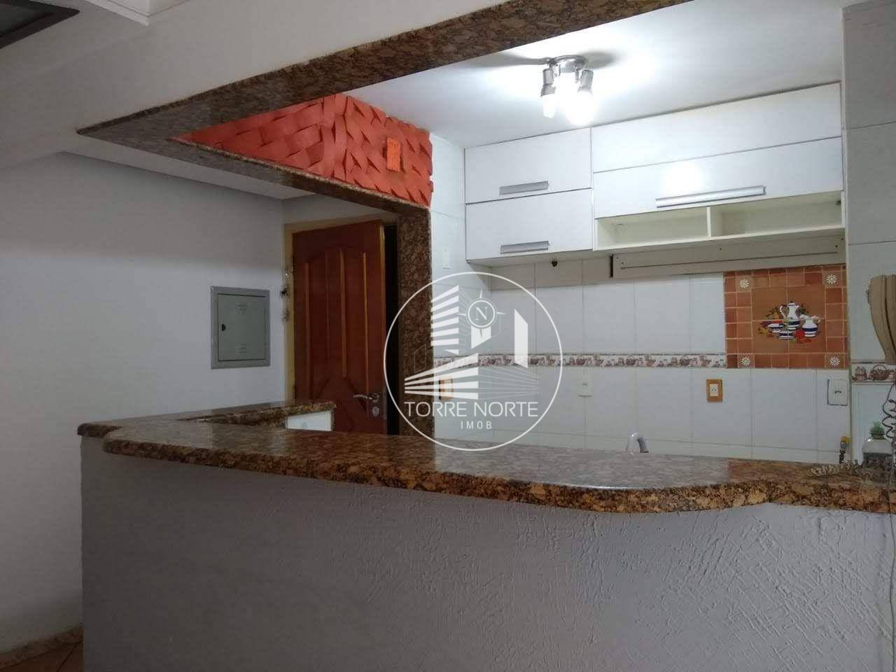 Apartamento à venda com 3 quartos, 74m² - Foto 1