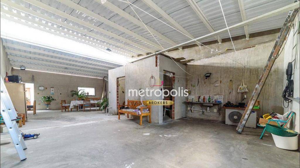 Casa à venda com 3 quartos, 400m² - Foto 36