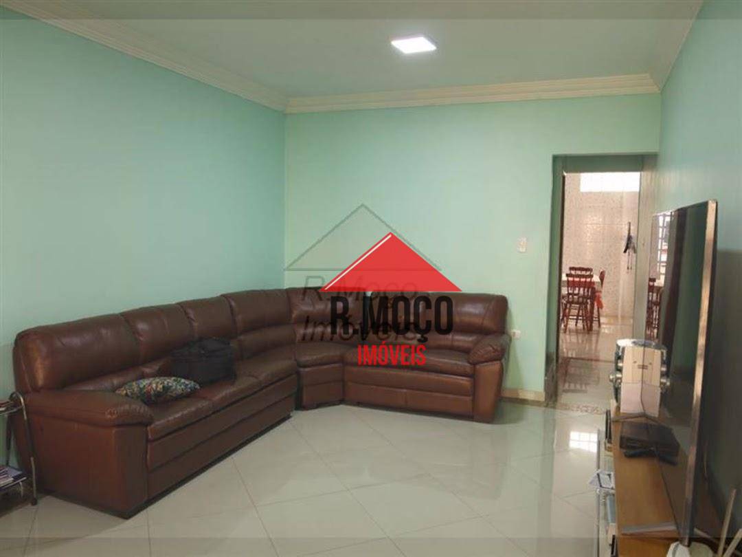 Sobrado à venda com 3 quartos, 120m² - Foto 1