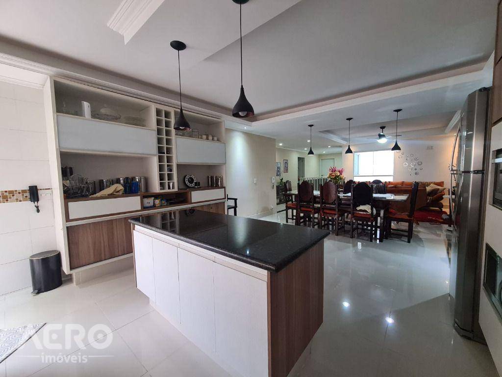 Casa à venda com 3 quartos, 472m² - Foto 33