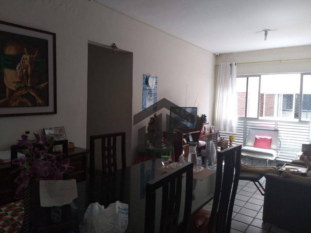 Apartamento à venda com 3 quartos, 91m² - Foto 2