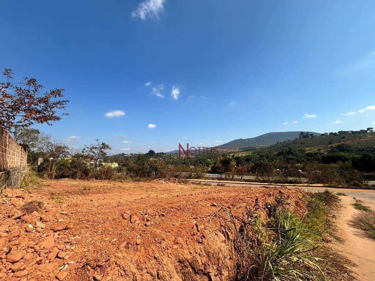 Terreno à venda, 720M2 - Foto 2