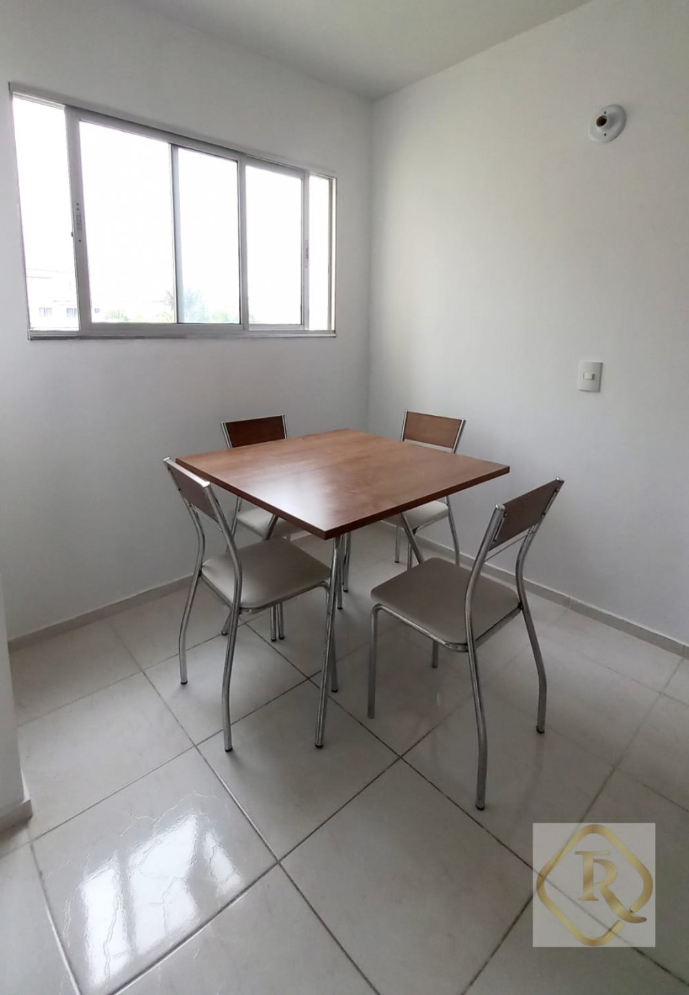 Apartamento para alugar com 2 quartos, 42m² - Foto 6