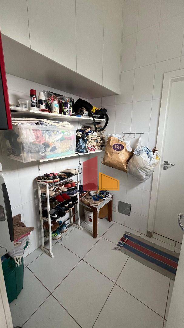 Casa de Condomínio à venda com 4 quartos, 300m² - Foto 14