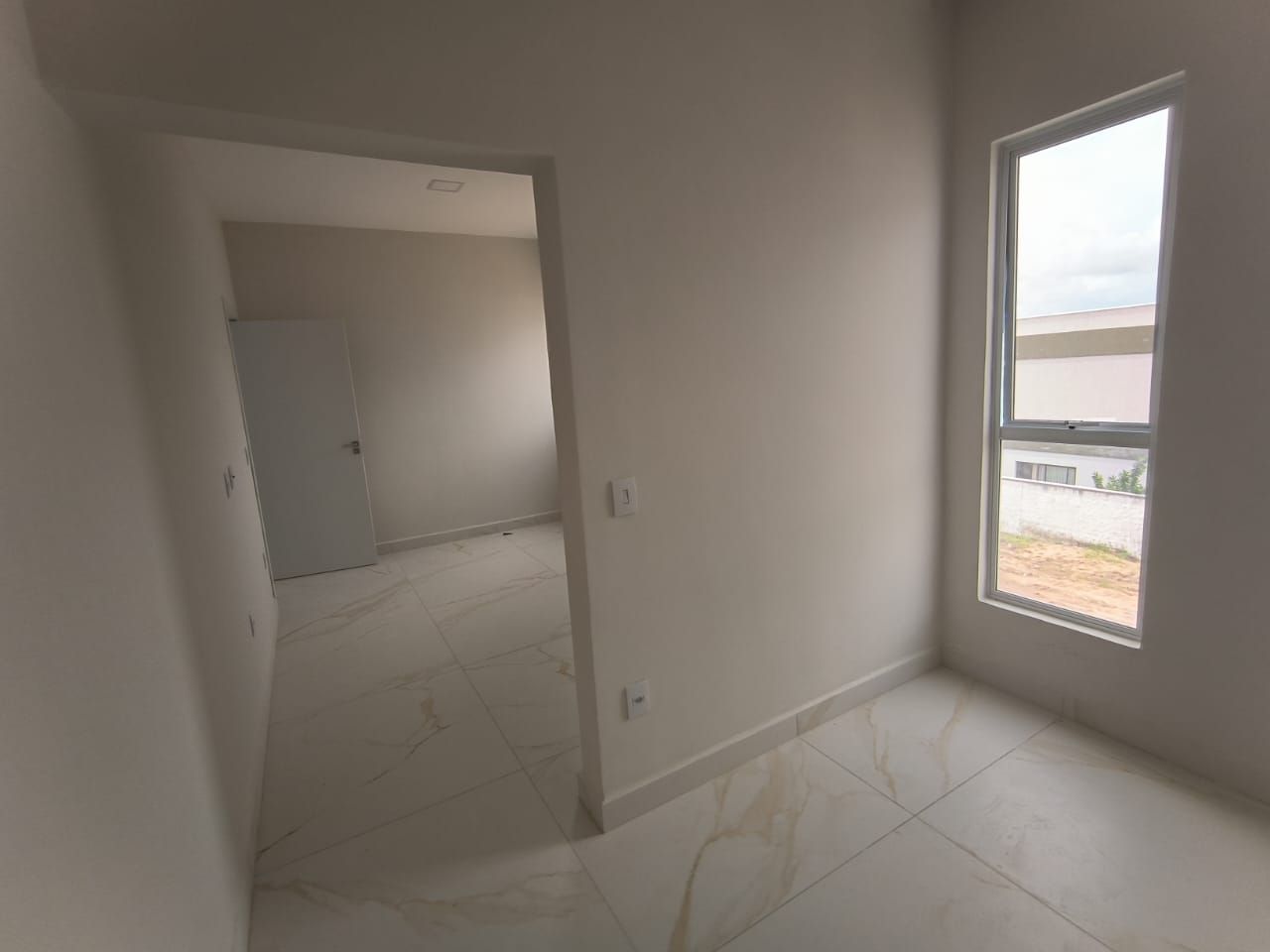 Casa de Condomínio à venda com 5 quartos, 326m² - Foto 11