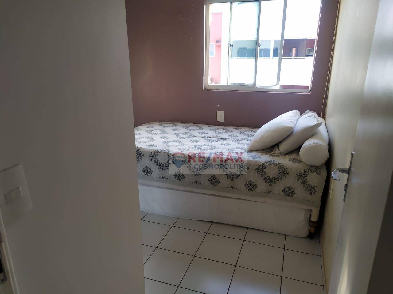 Apartamento à venda com 2 quartos, 62m² - Foto 6