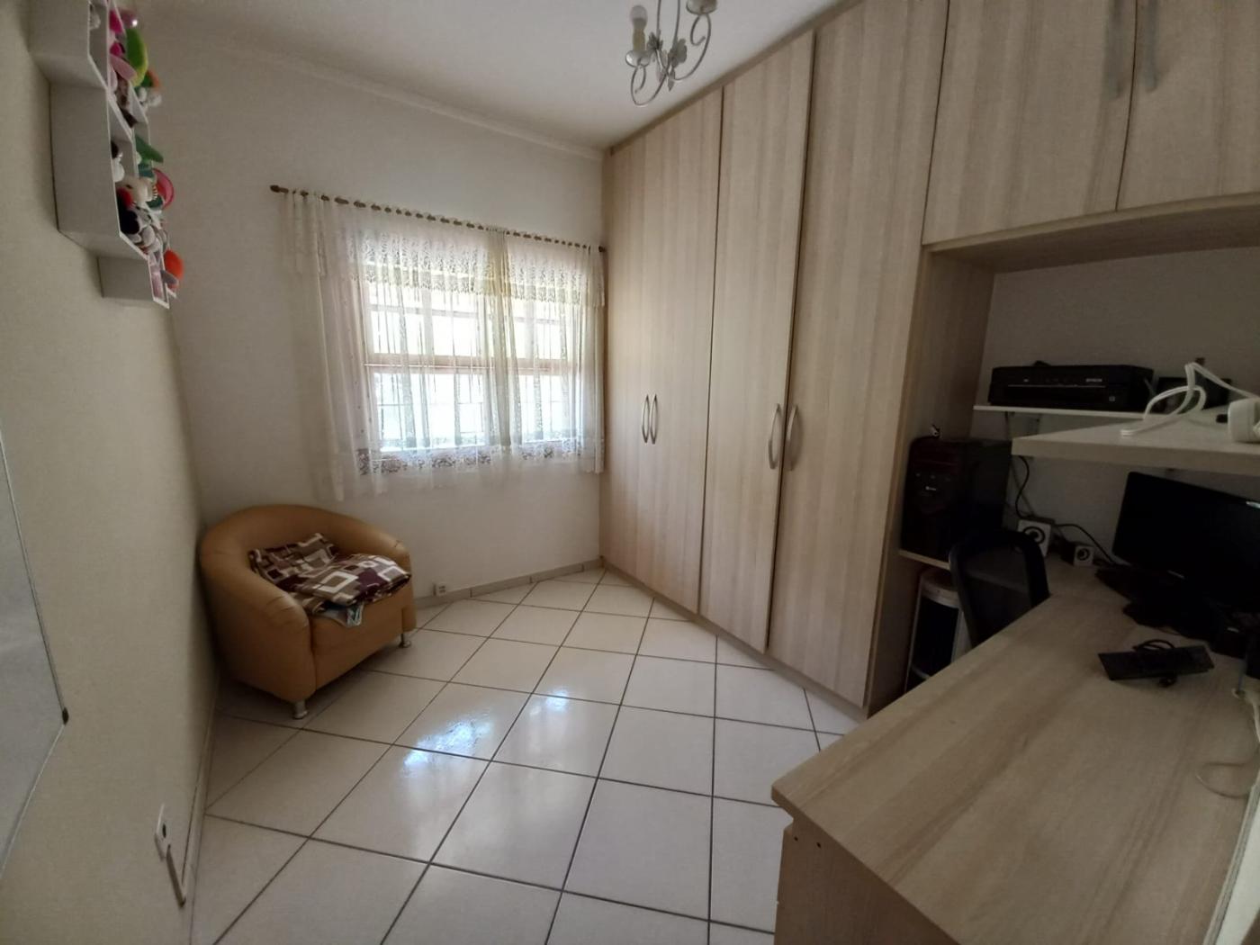 Casa de Condomínio à venda com 3 quartos, 290m² - Foto 40