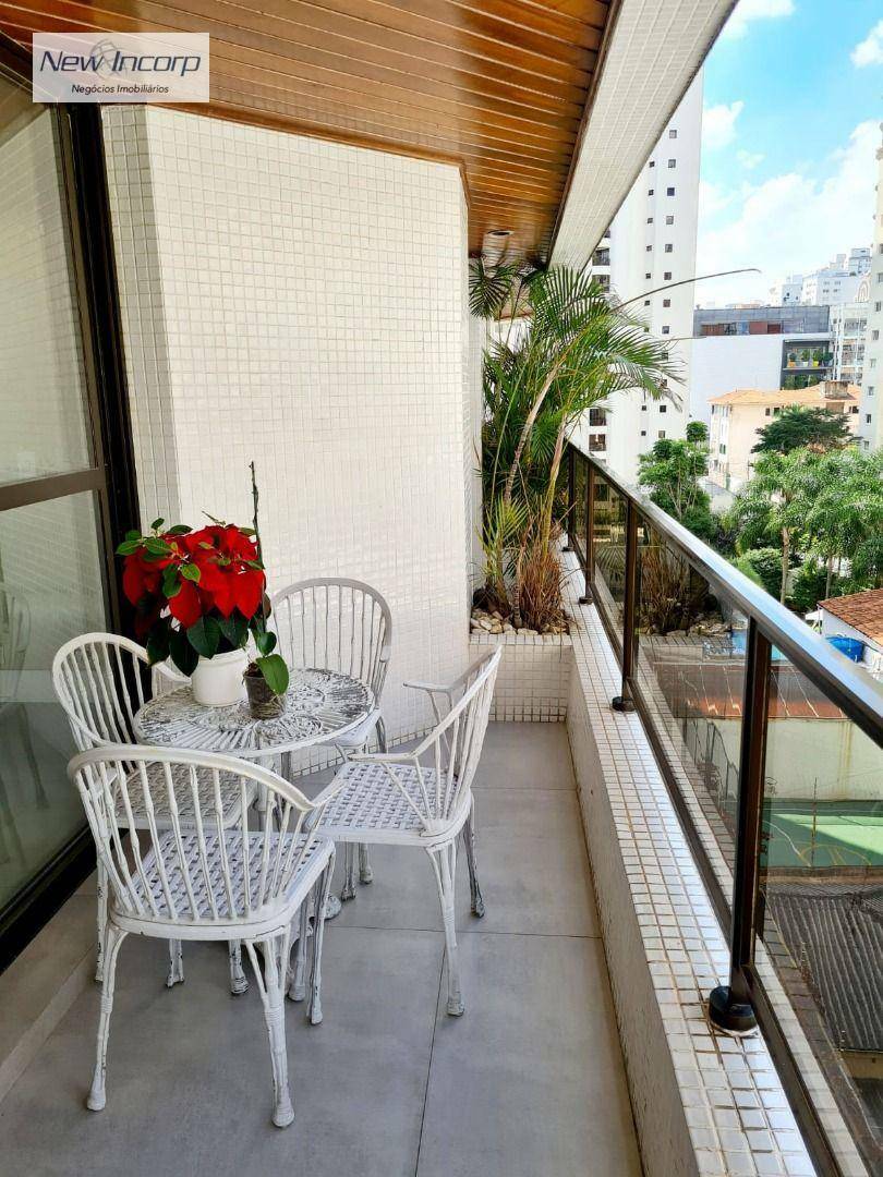 Apartamento à venda com 4 quartos, 182m² - Foto 9