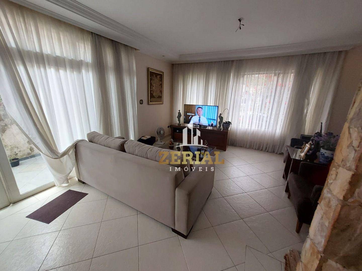 Casa à venda com 3 quartos, 201m² - Foto 6