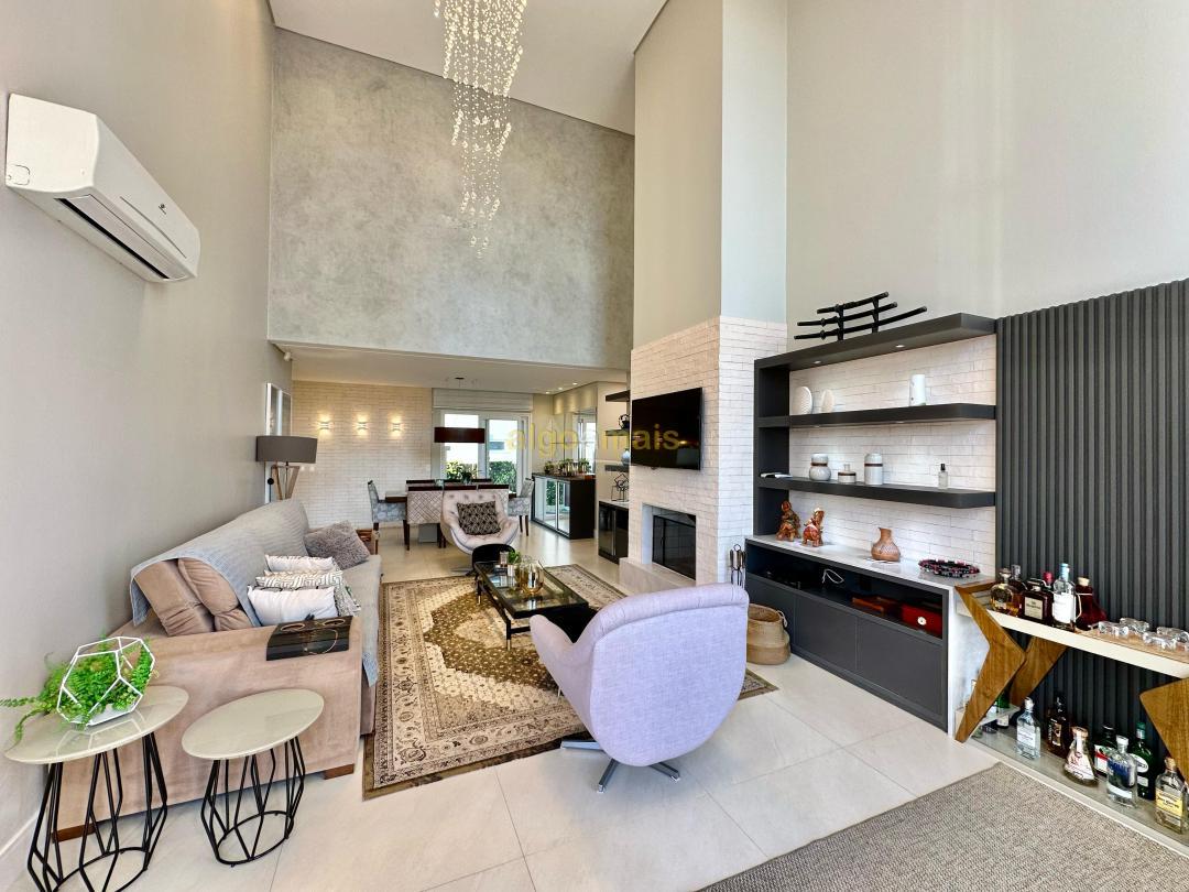 Casa de Condomínio à venda com 4 quartos, 260m² - Foto 3