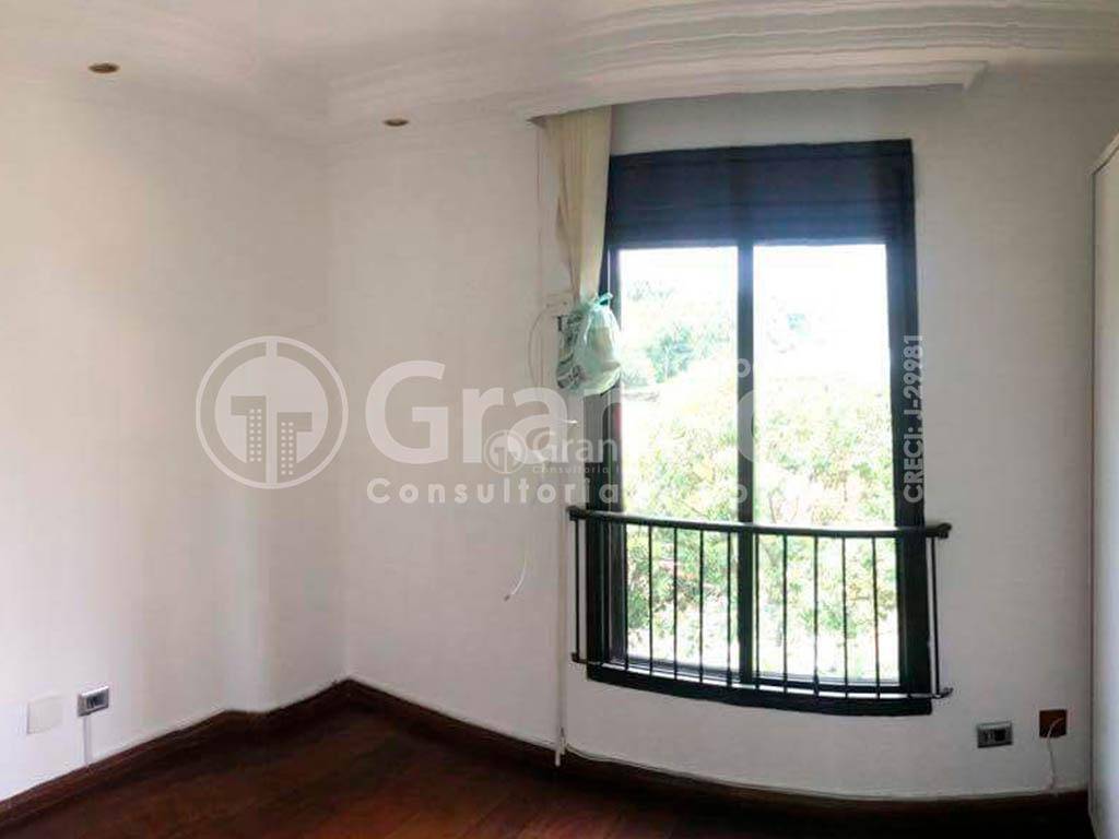 Apartamento à venda com 3 quartos, 147m² - Foto 4