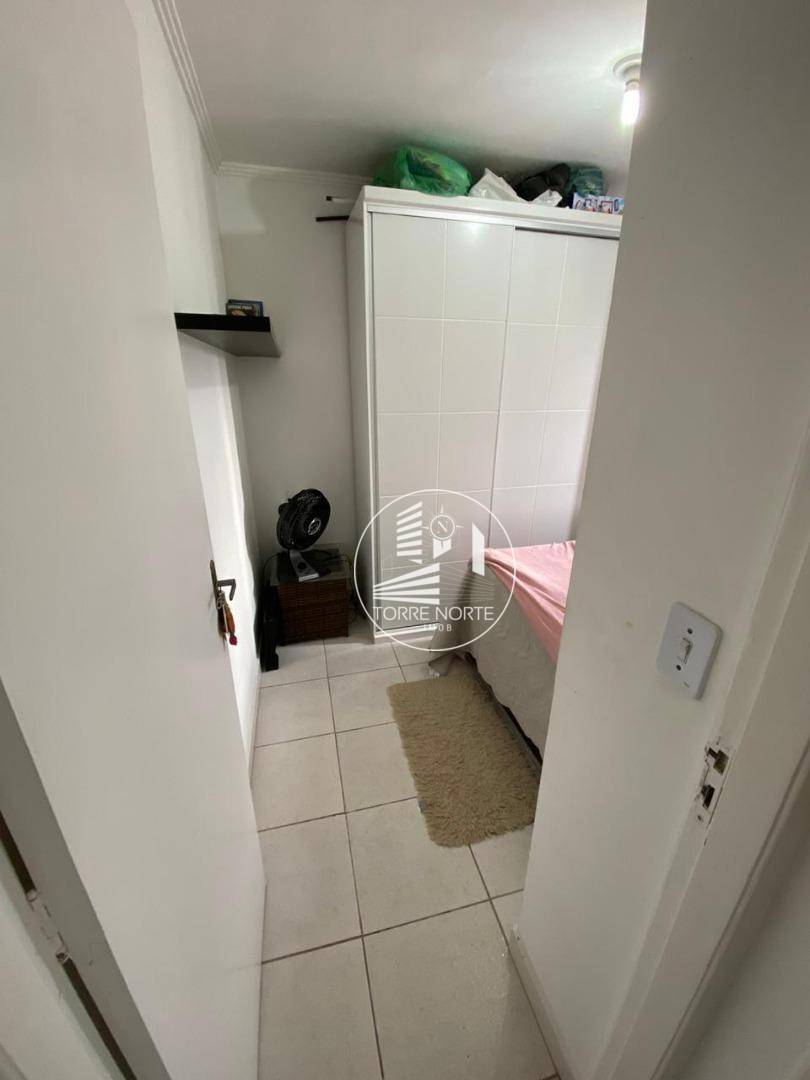 Apartamento à venda com 2 quartos, 42m² - Foto 7