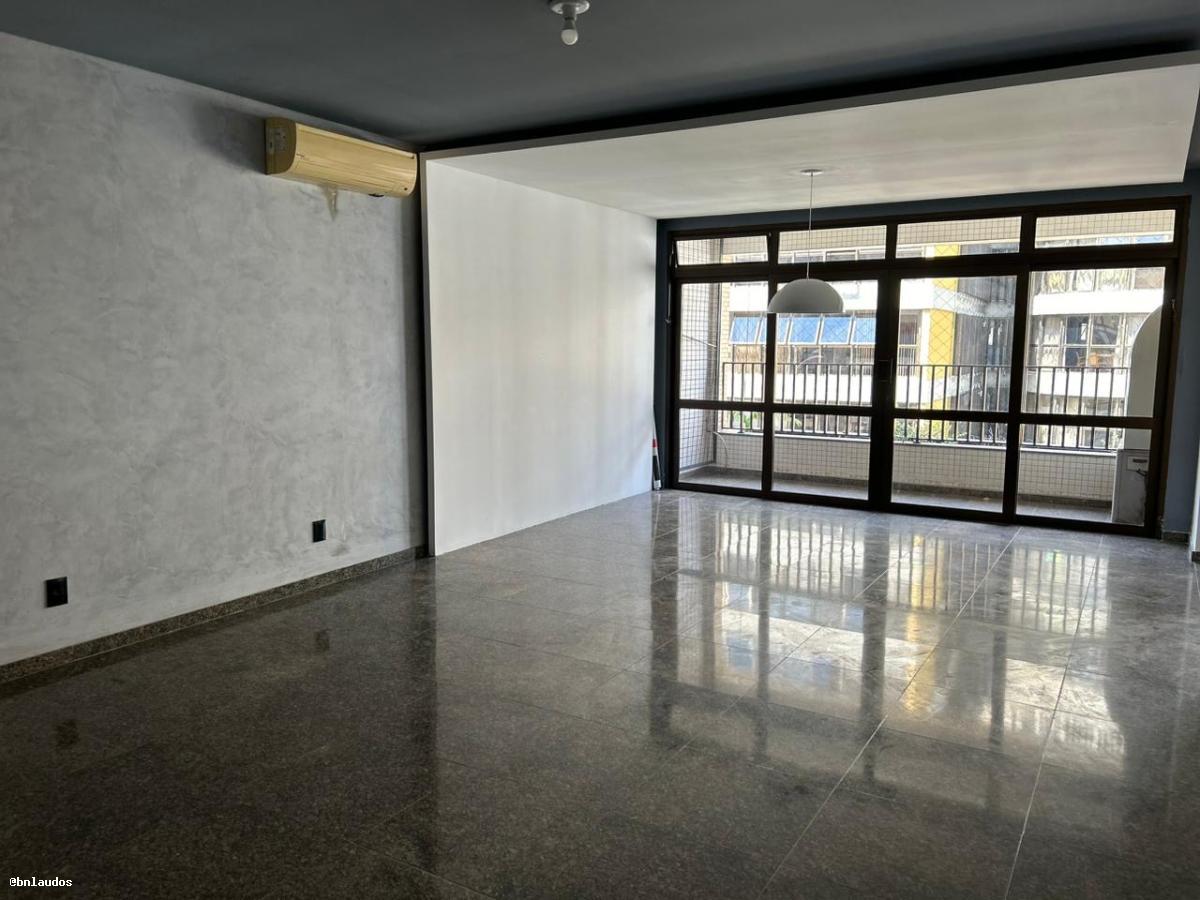 Apartamento à venda com 4 quartos, 250m² - Foto 3