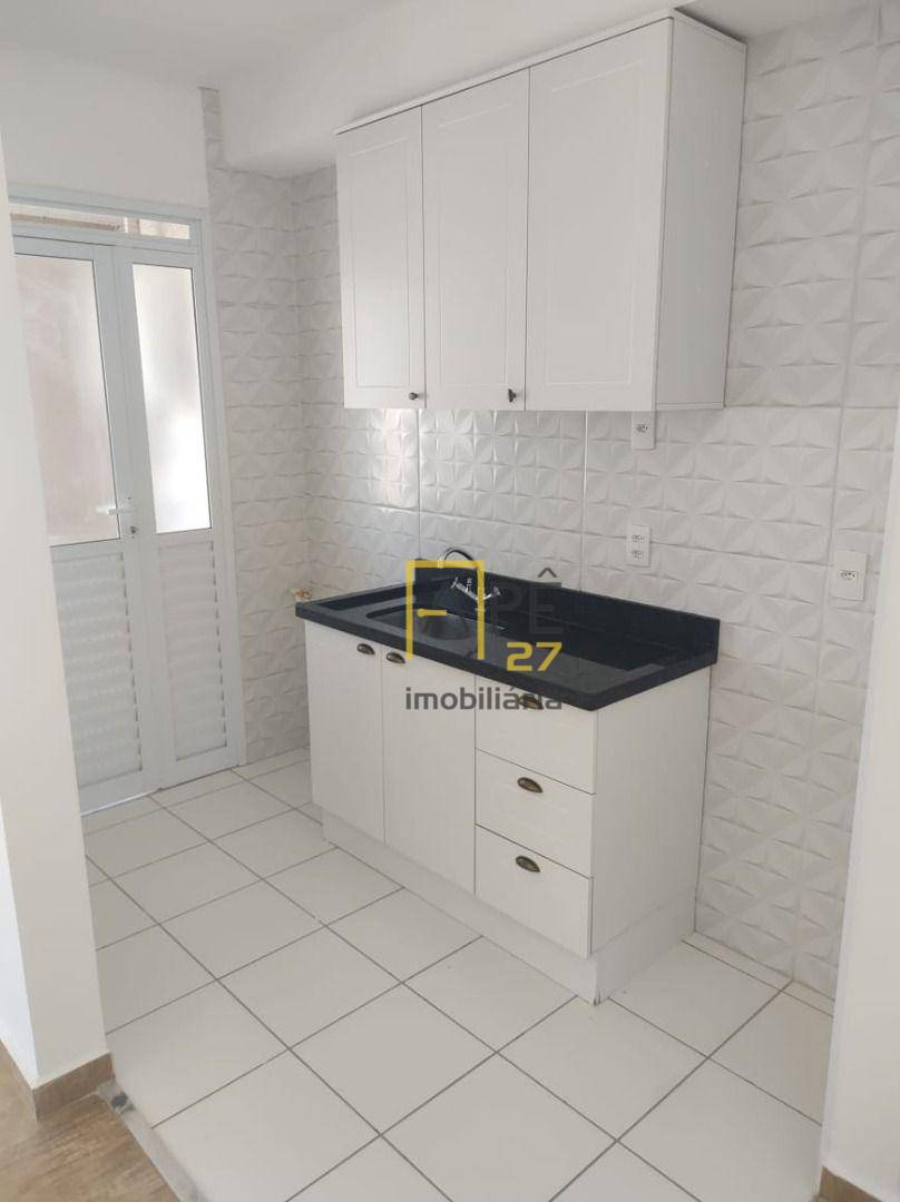 Apartamento à venda com 2 quartos, 42m² - Foto 11