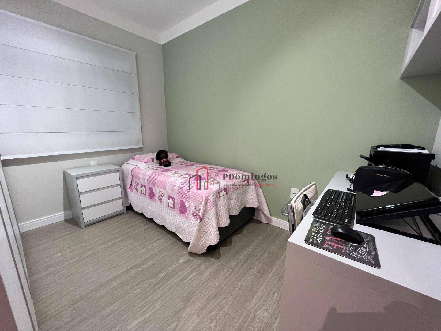 Apartamento para alugar com 3 quartos, 139m² - Foto 17