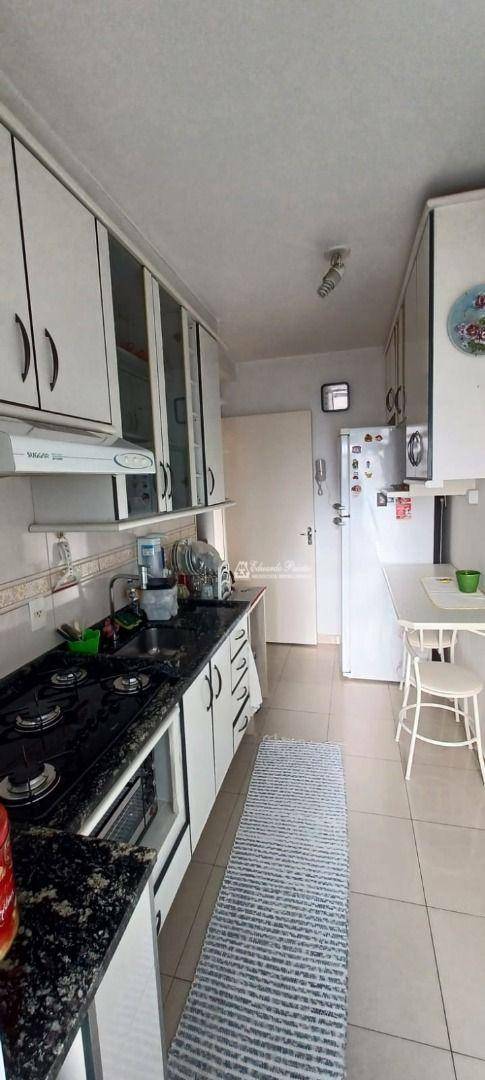 Apartamento à venda com 2 quartos, 53m² - Foto 14