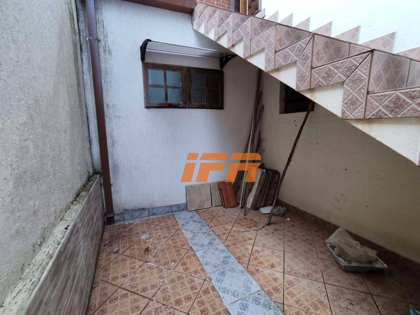 Sobrado à venda e aluguel com 4 quartos, 267m² - Foto 91