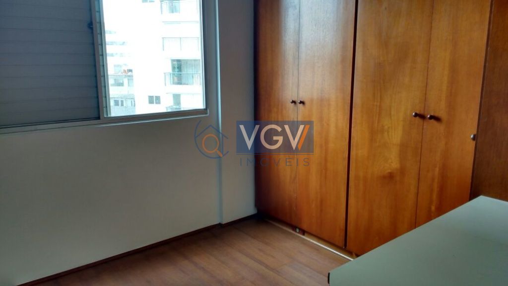 Apartamento à venda com 2 quartos, 60m² - Foto 10