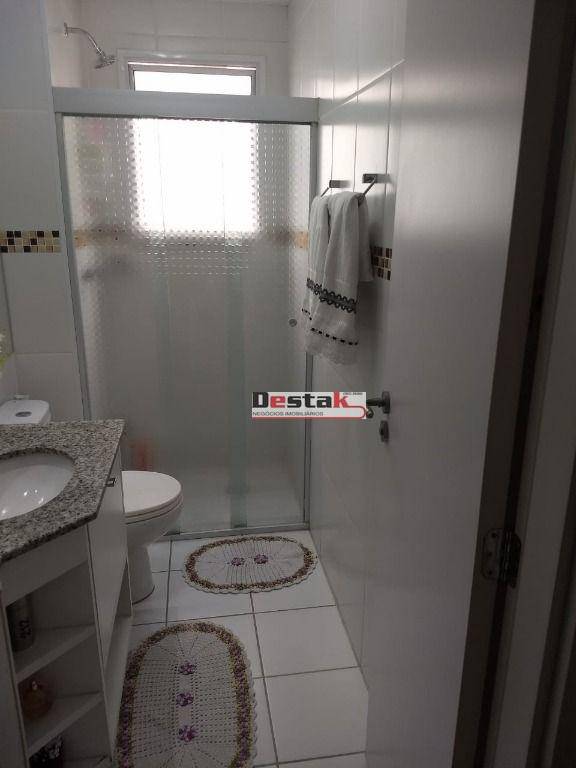 Apartamento à venda com 2 quartos, 80m² - Foto 11