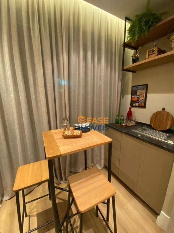 Apartamento à venda com 2 quartos, 63m² - Foto 6