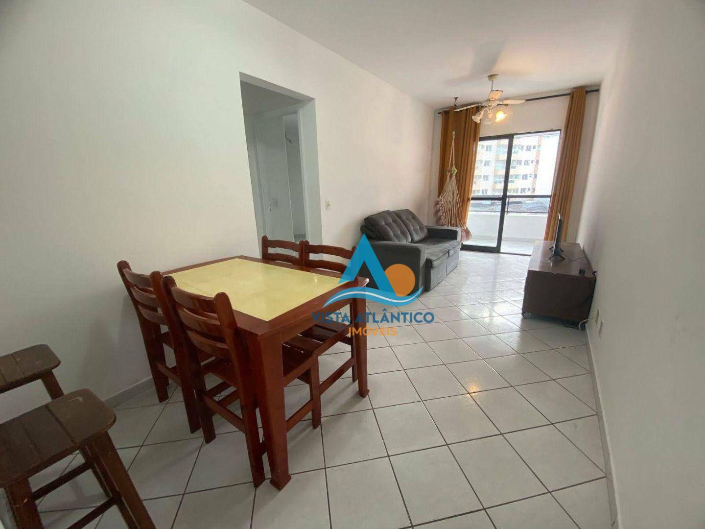 Apartamento à venda com 2 quartos, 62m² - Foto 1