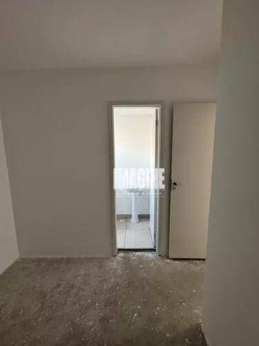 Apartamento à venda com 2 quartos, 42m² - Foto 14